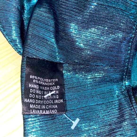 Fashion Nova Wine and Shine Metallic Top | Teal | Medium - Picture 8 of 8